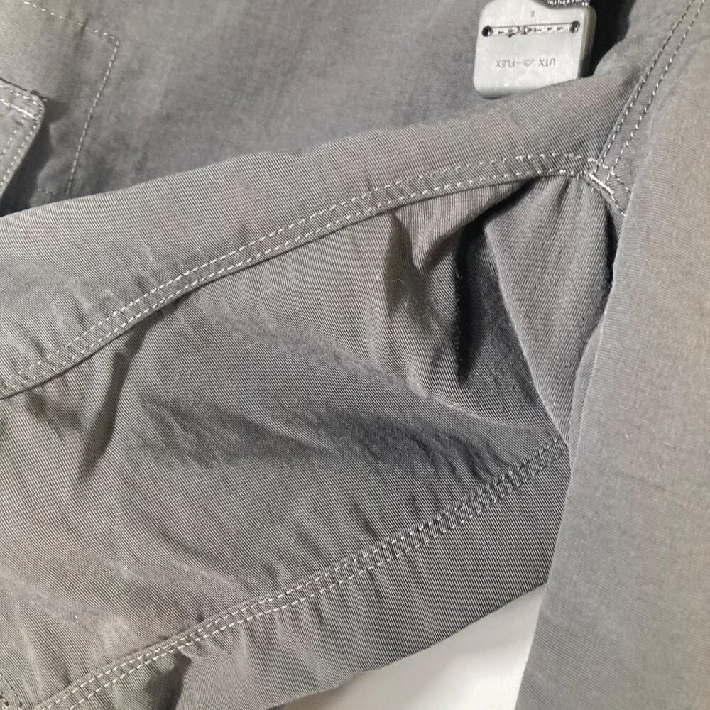 Mens The North Face‎ Belted Nylon Cargo Shorts Gray M